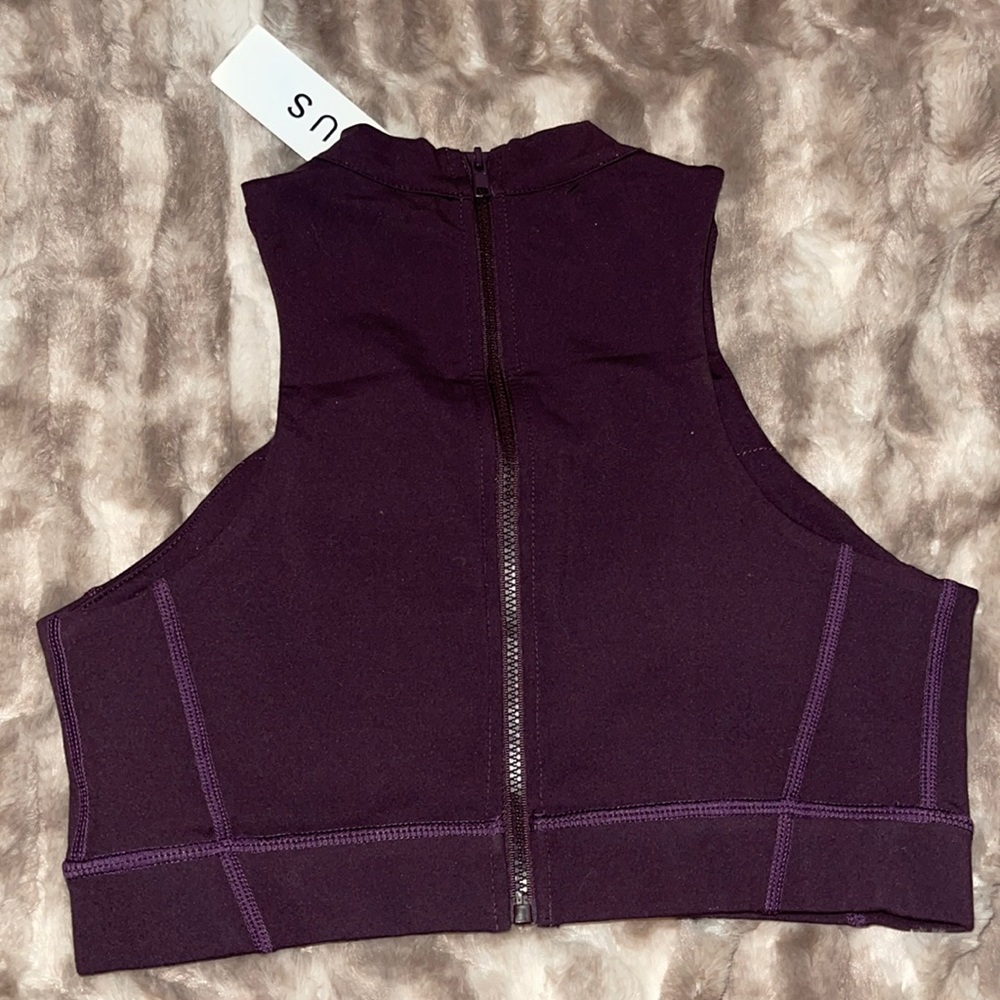 Purple active top - Picture 2 of 2